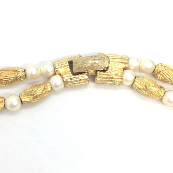 VINTAGE MID CENTURY MODERN MCM NECKLACE BRUSHED GOLD TONE PEARL DOUBLE STRAND - Picture 13 of 16